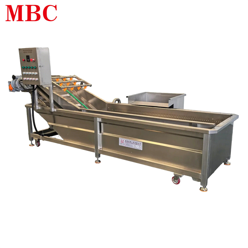 Bubble cleaning machine